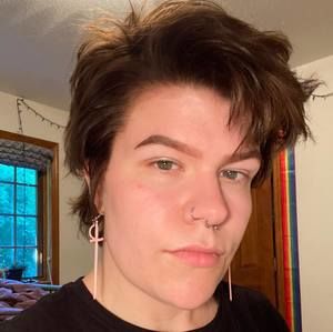 Meet your Posher, Ava